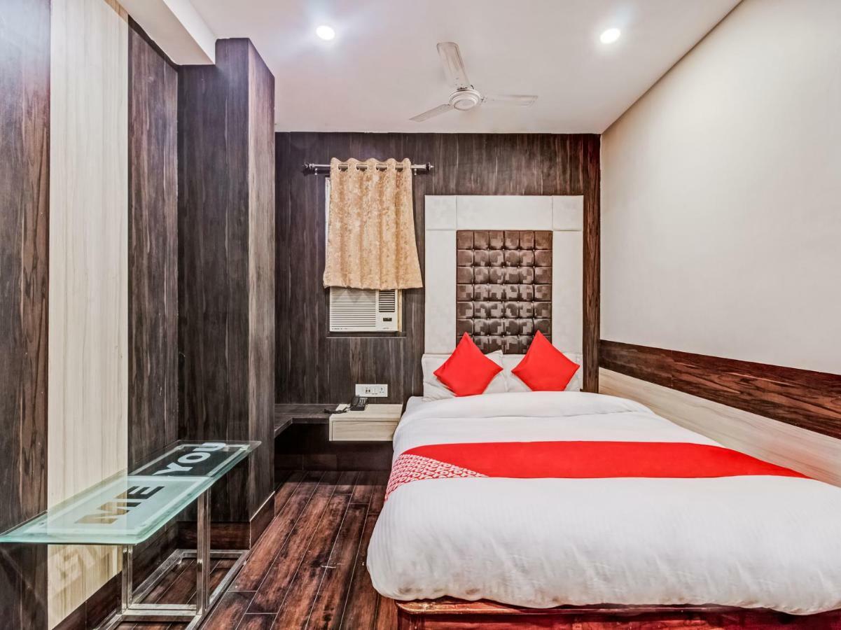 Oyo 24171 Hotel Meridian Jamshedpur Bagian luar foto
