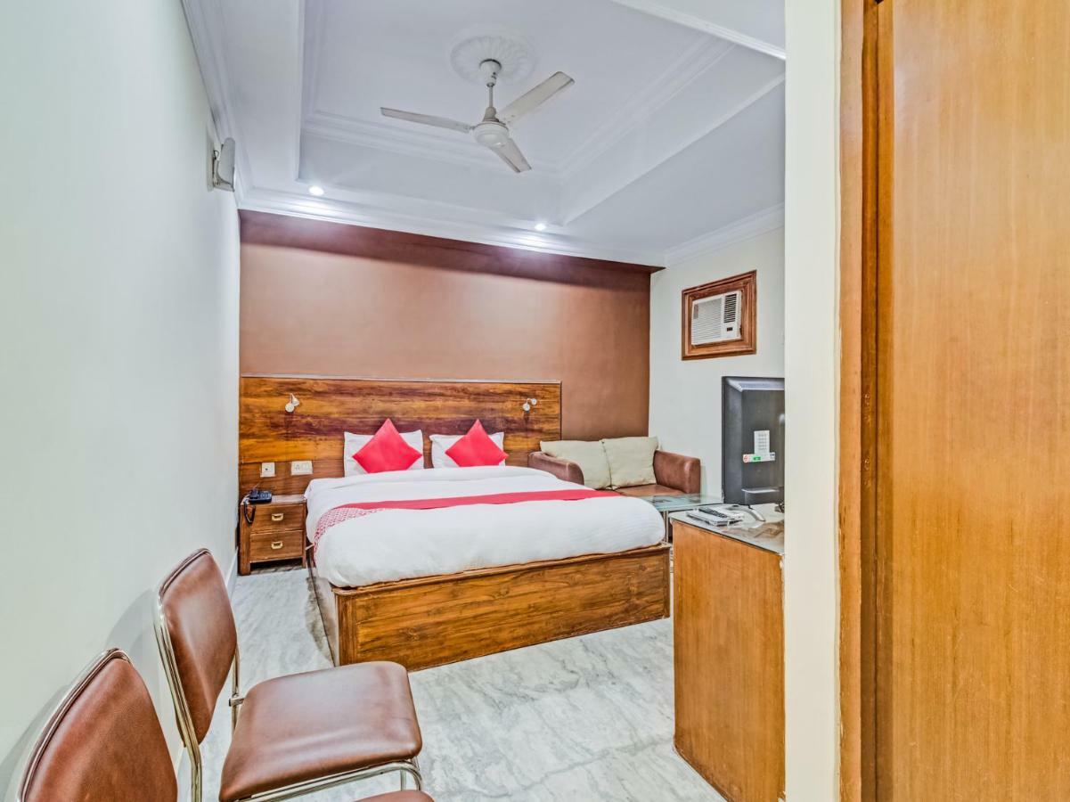Oyo 24171 Hotel Meridian Jamshedpur Bagian luar foto