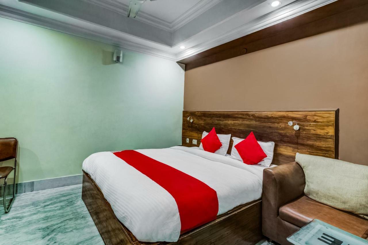 Oyo 24171 Hotel Meridian Jamshedpur Bagian luar foto